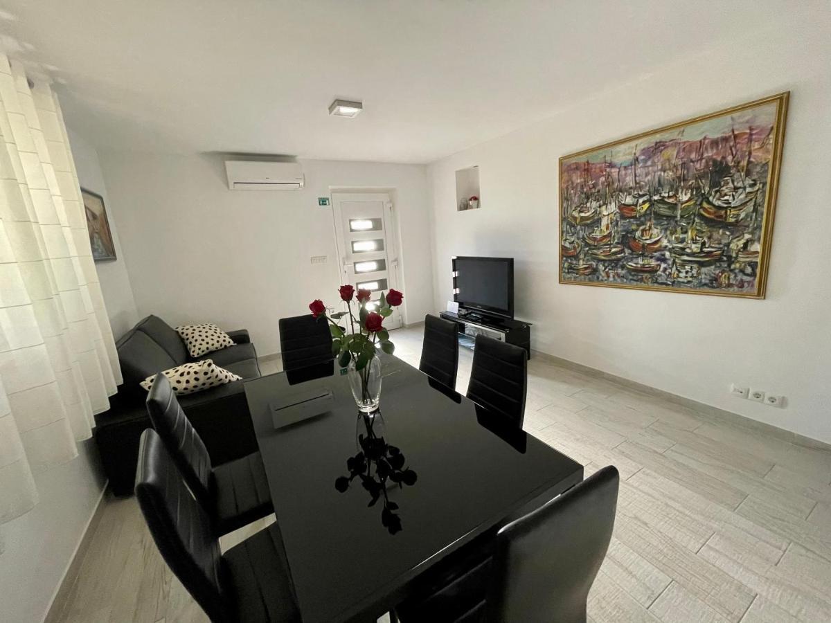 Apartment Paulina Τρογκίρ Εξωτερικό φωτογραφία