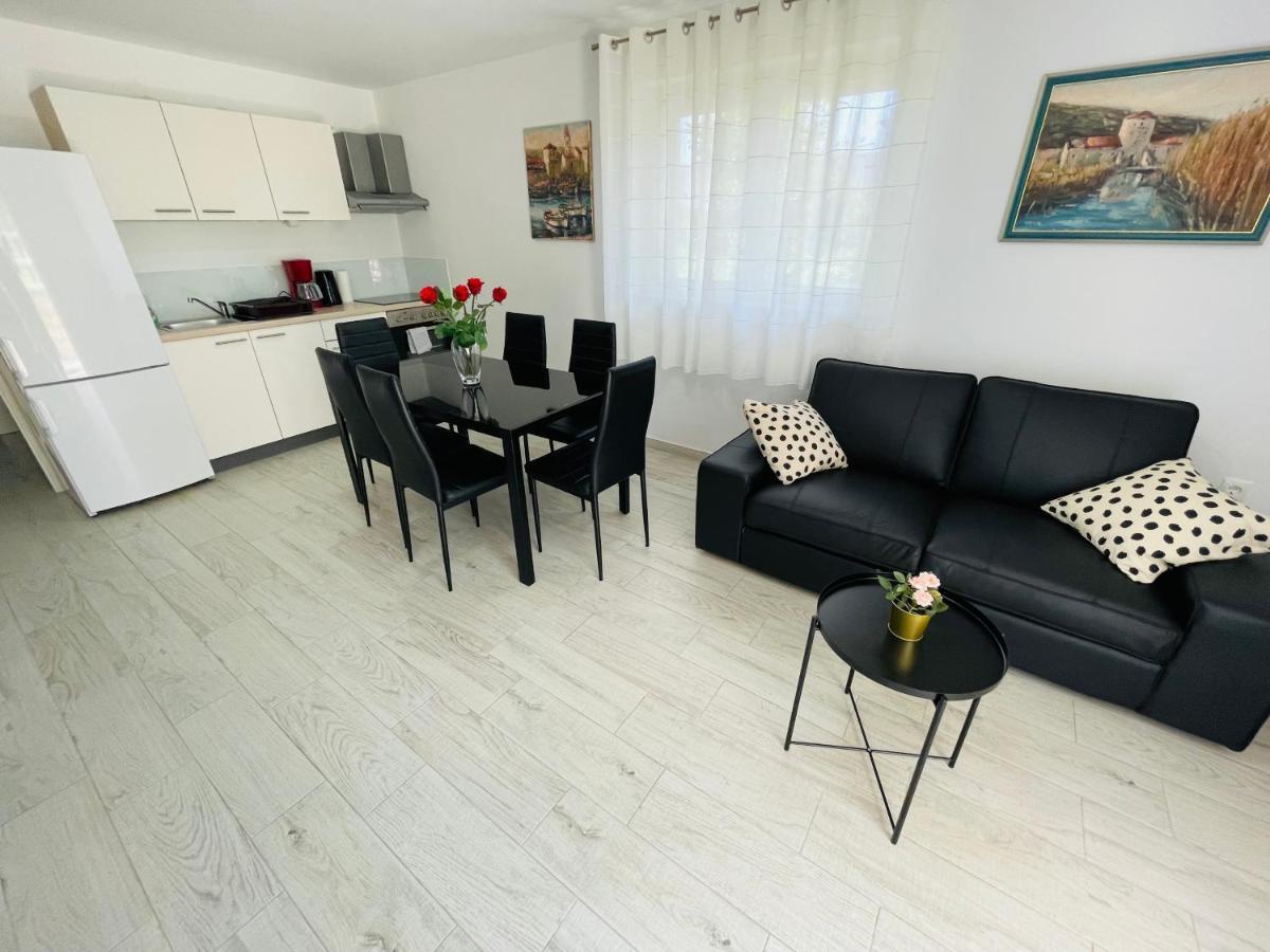 Apartment Paulina Τρογκίρ Εξωτερικό φωτογραφία