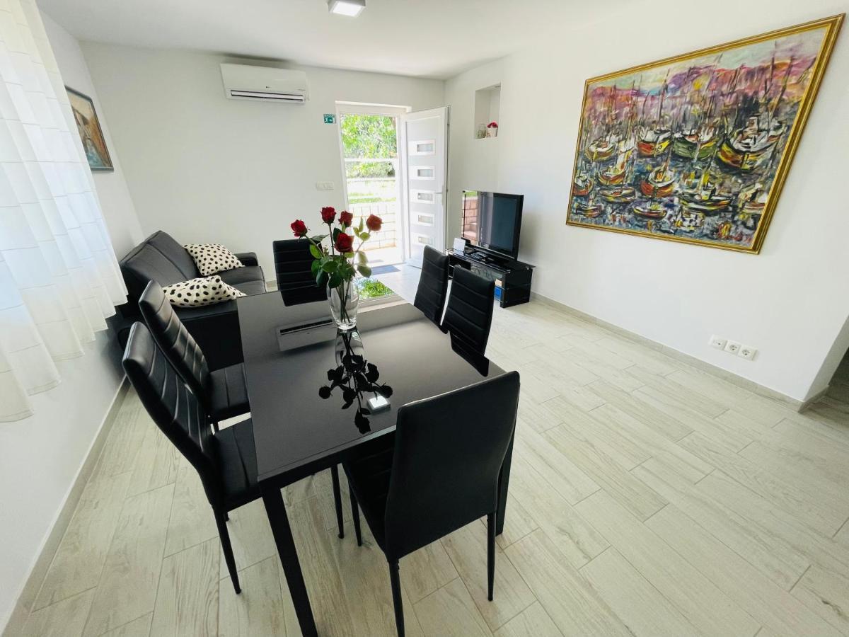 Apartment Paulina Τρογκίρ Εξωτερικό φωτογραφία